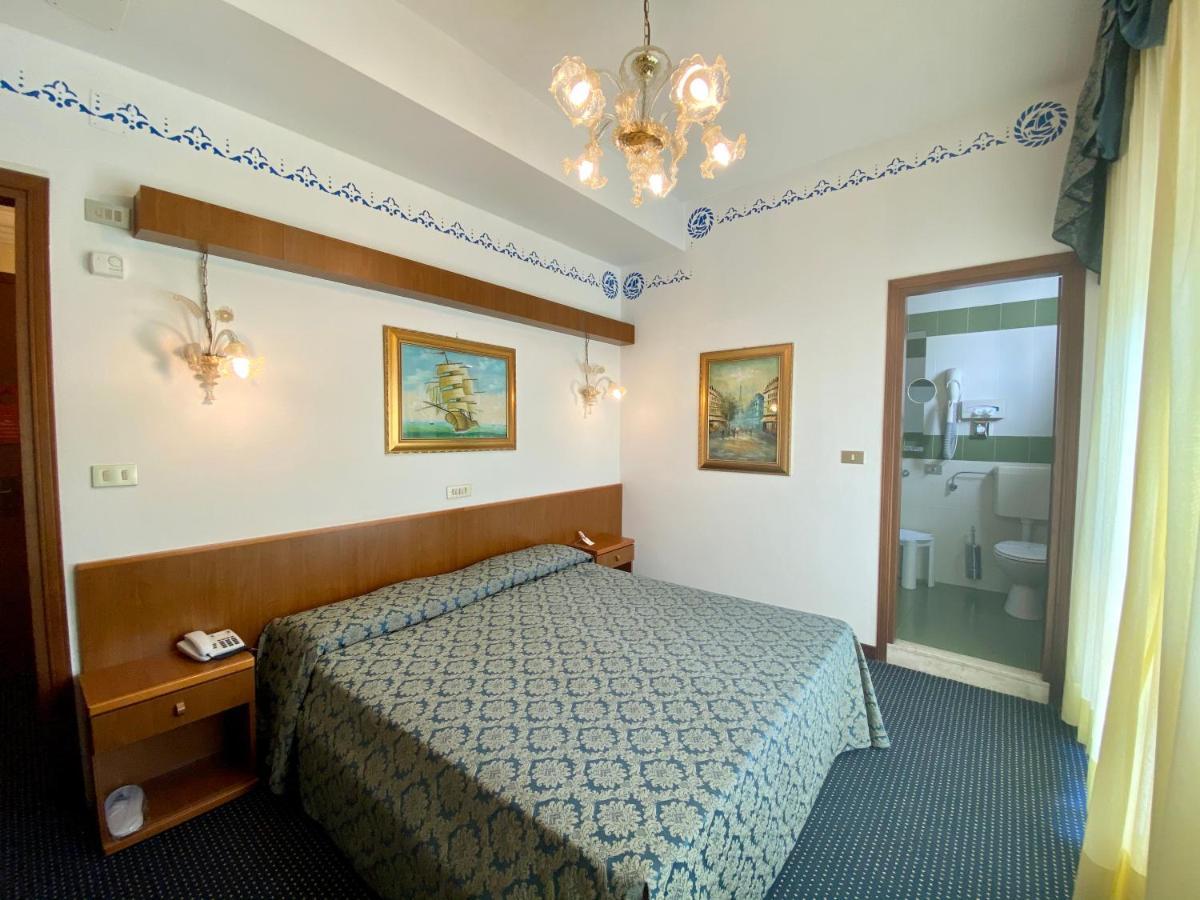 Hotel Florida Lido di Jesolo Kültér fotó