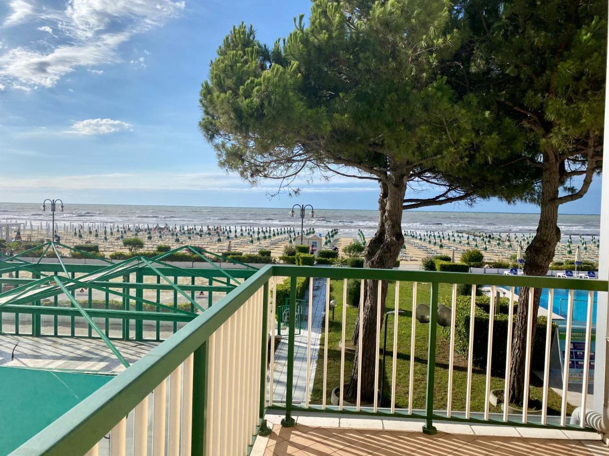 Hotel Florida Lido di Jesolo Kültér fotó