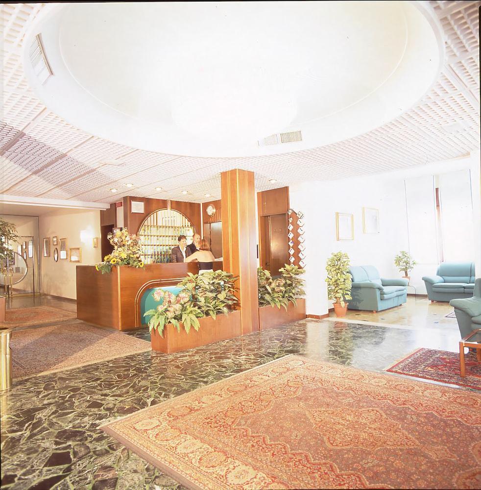 Hotel Florida Lido di Jesolo Kültér fotó