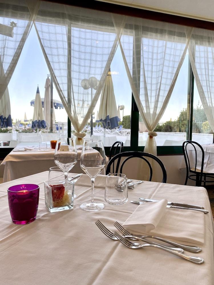 Hotel Florida Lido di Jesolo Kültér fotó